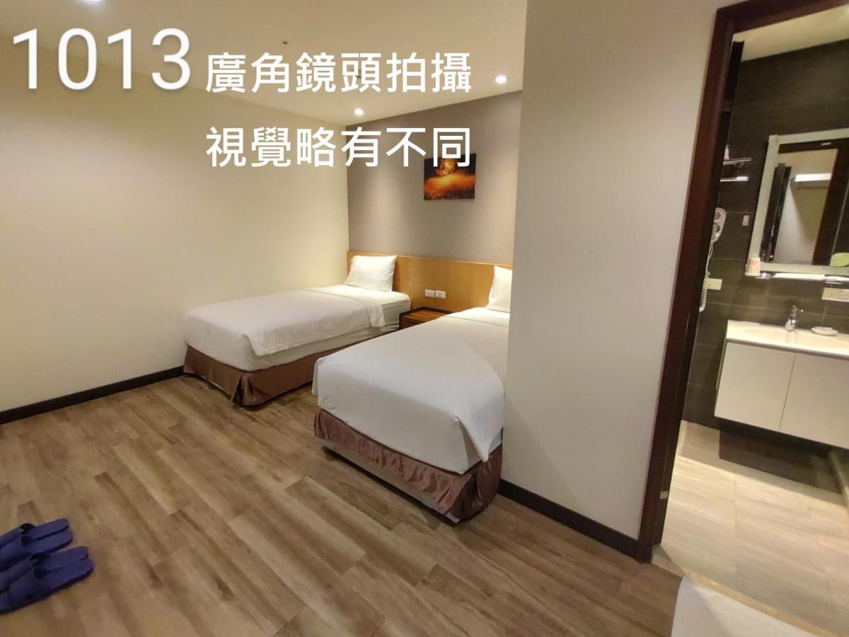 Honest & Warm Hotel Taoyuan Exteriör bild